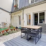 Apartment With Terrace - Parc Monceau